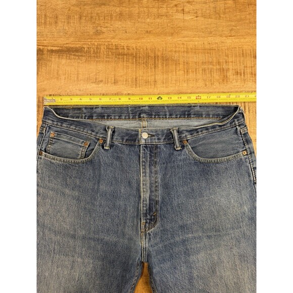 Levis 505 Jeans Mens 40x32 Fits (40x31) Medium Wash Straight Leg Stretch Denim - Picture 7 of 13